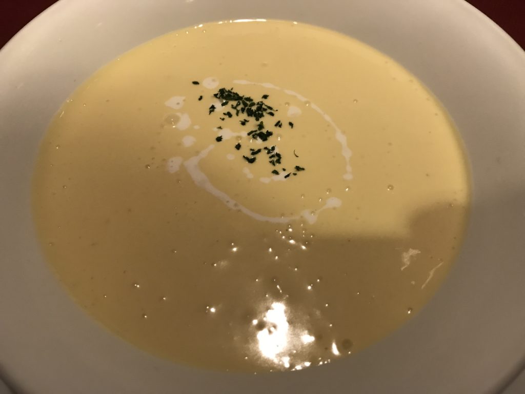 ニコラス新橋店の冷製スープ