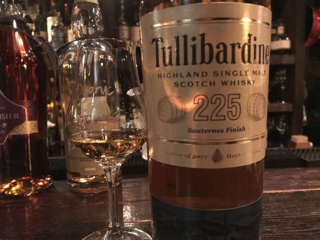 華やかで優しい、タリバーディン225。 - 酒と共感の日々