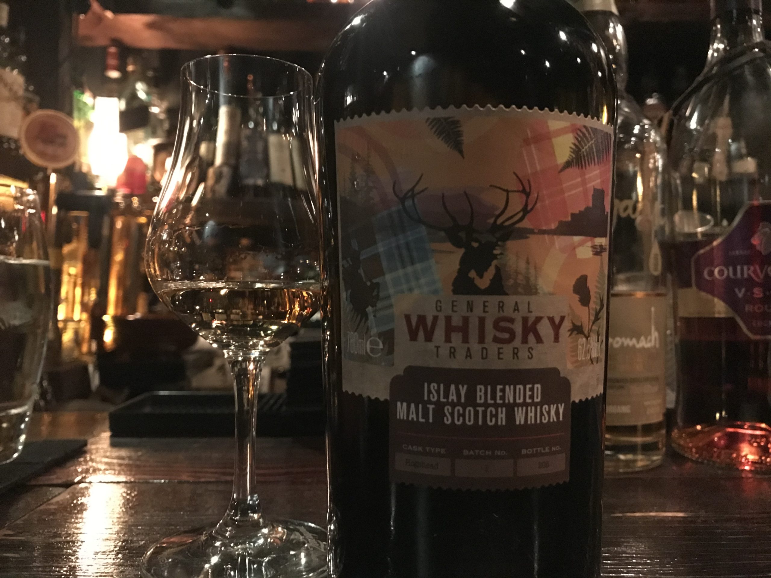 ウイスキー GENERAL WHISKY TRADERS ジェネラルウイスキー トレーダーズ アイラと、往時の再生に挑む起業家