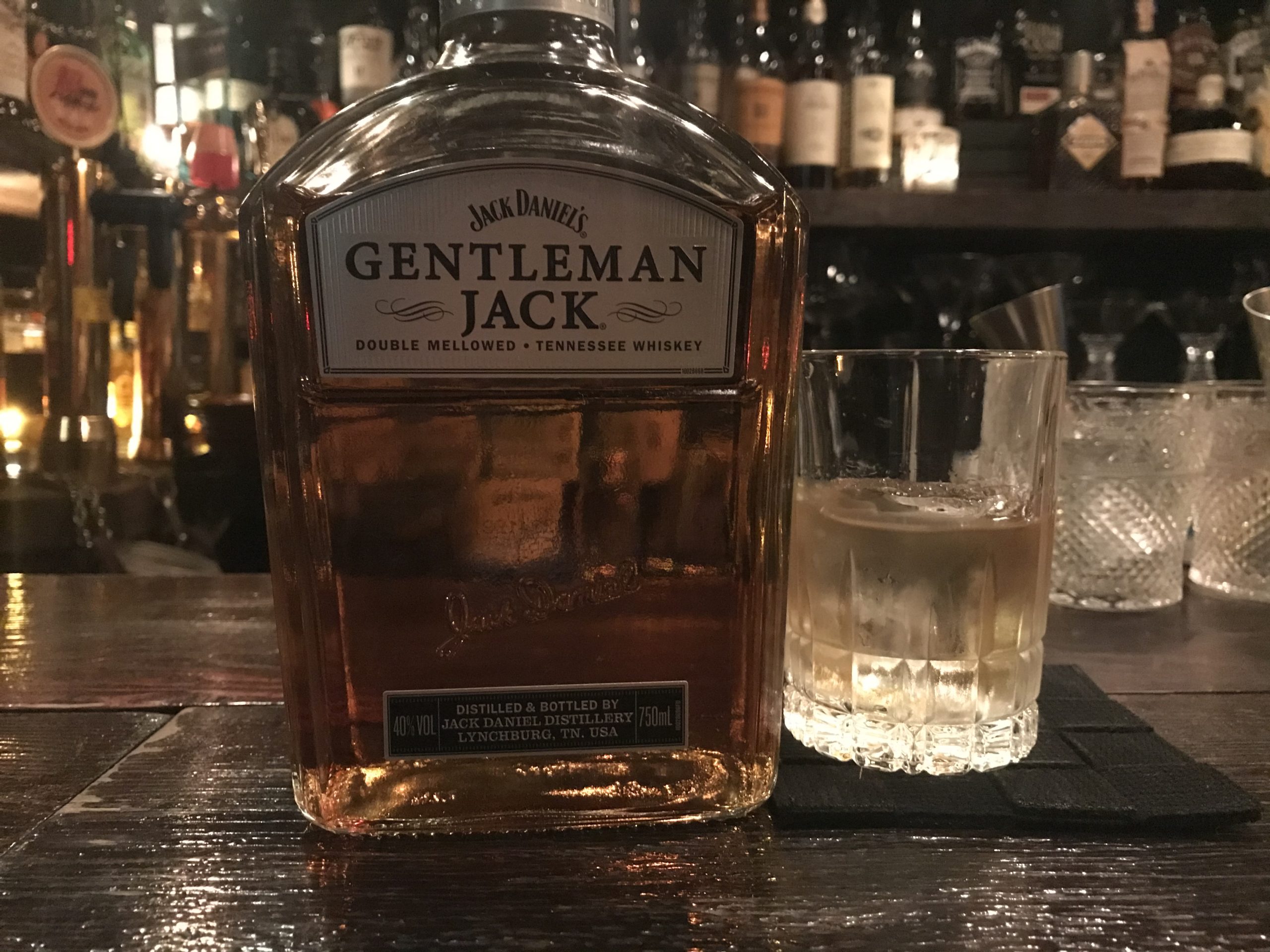 ジェントルマン・ジャック＝洗練されたジャック。 - 酒と共感の日々
