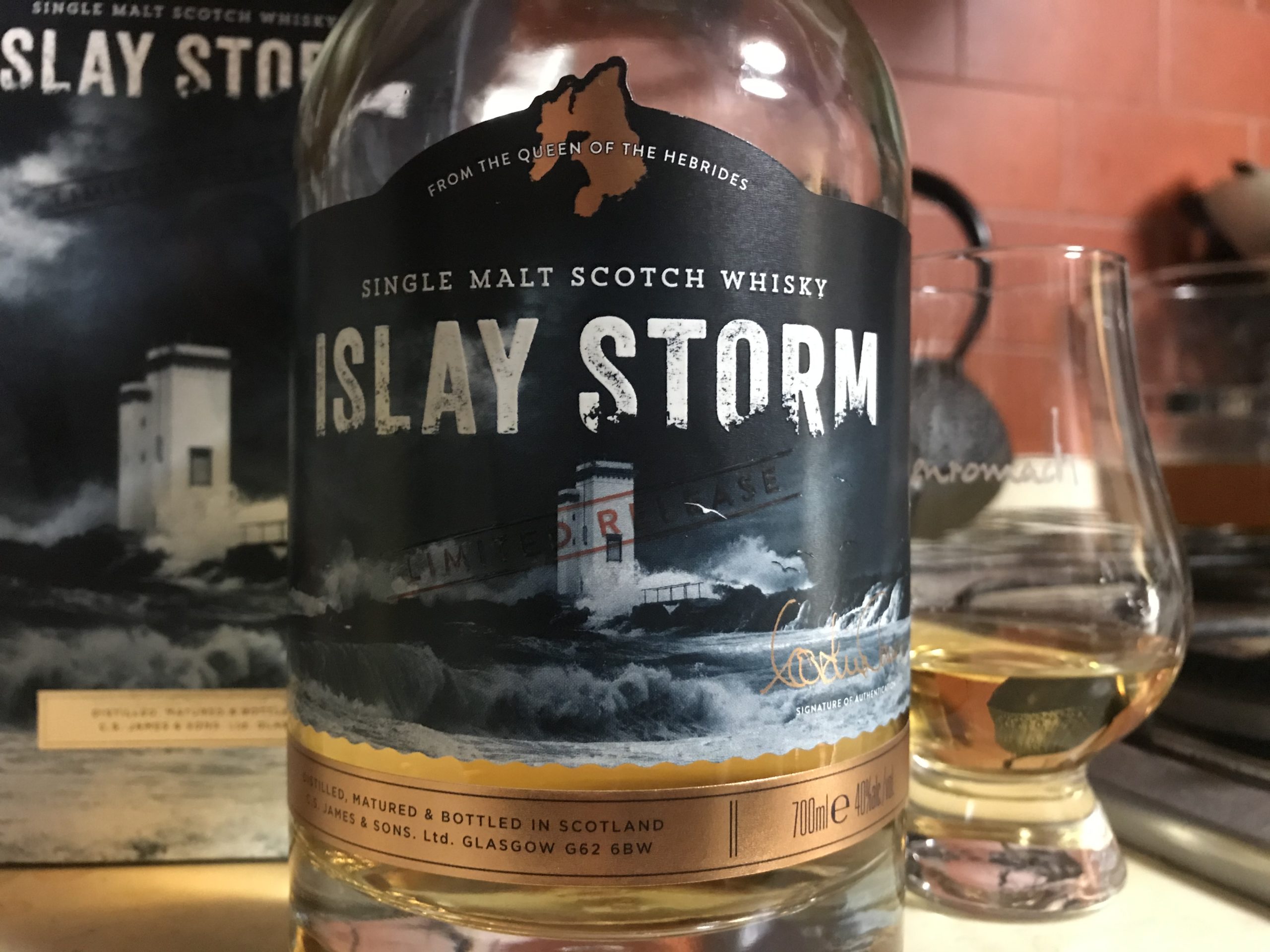 アイラストーム シングルモルト 700ml×3本 アイラストーム シングルモルト 700ml×3本 アイラウイスキーお