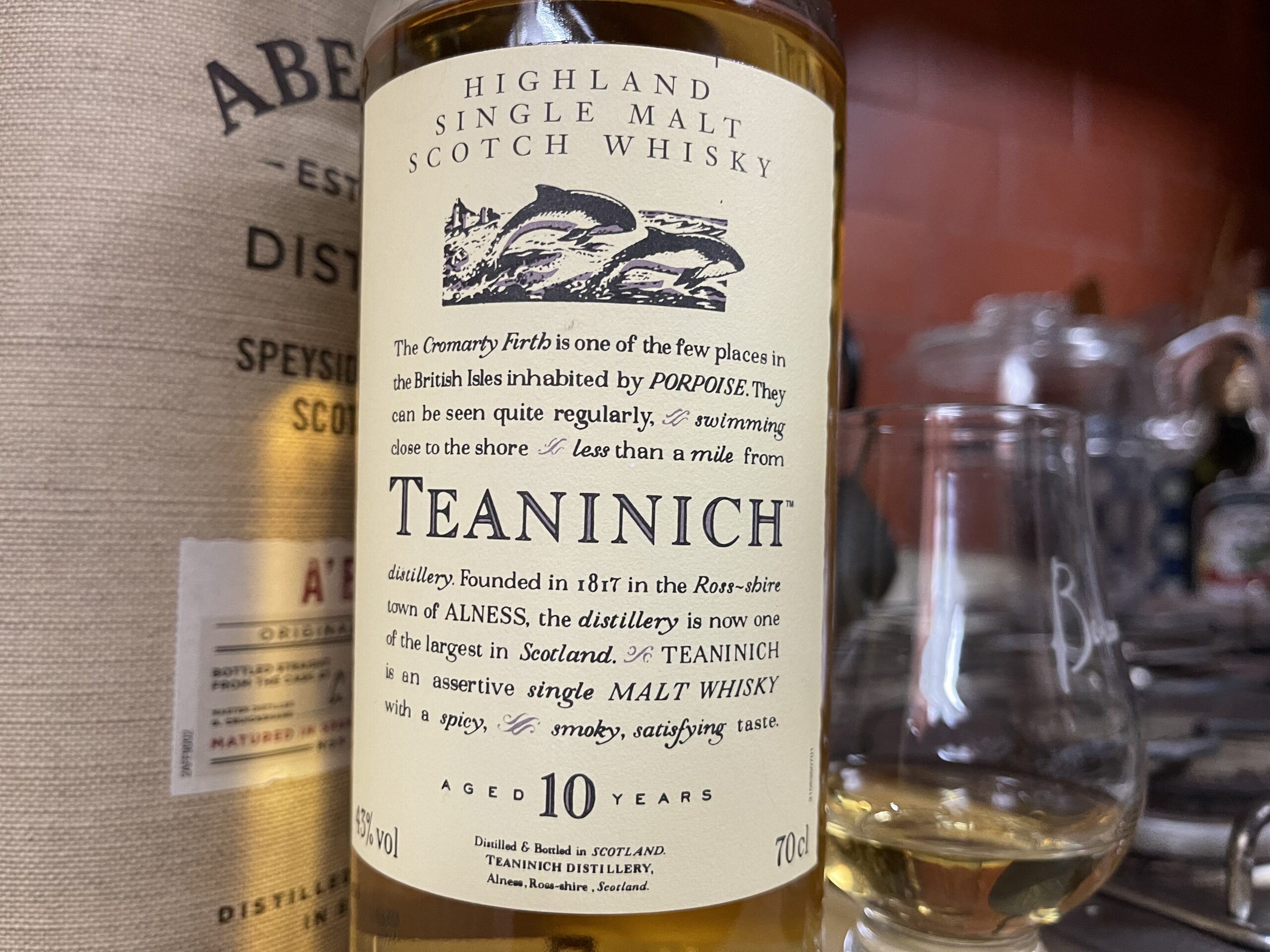 ティーニニック 2010 11年 アデルフィ ティーニニック10年、加水で繊細さが花開く。 - 酒と共感の日々