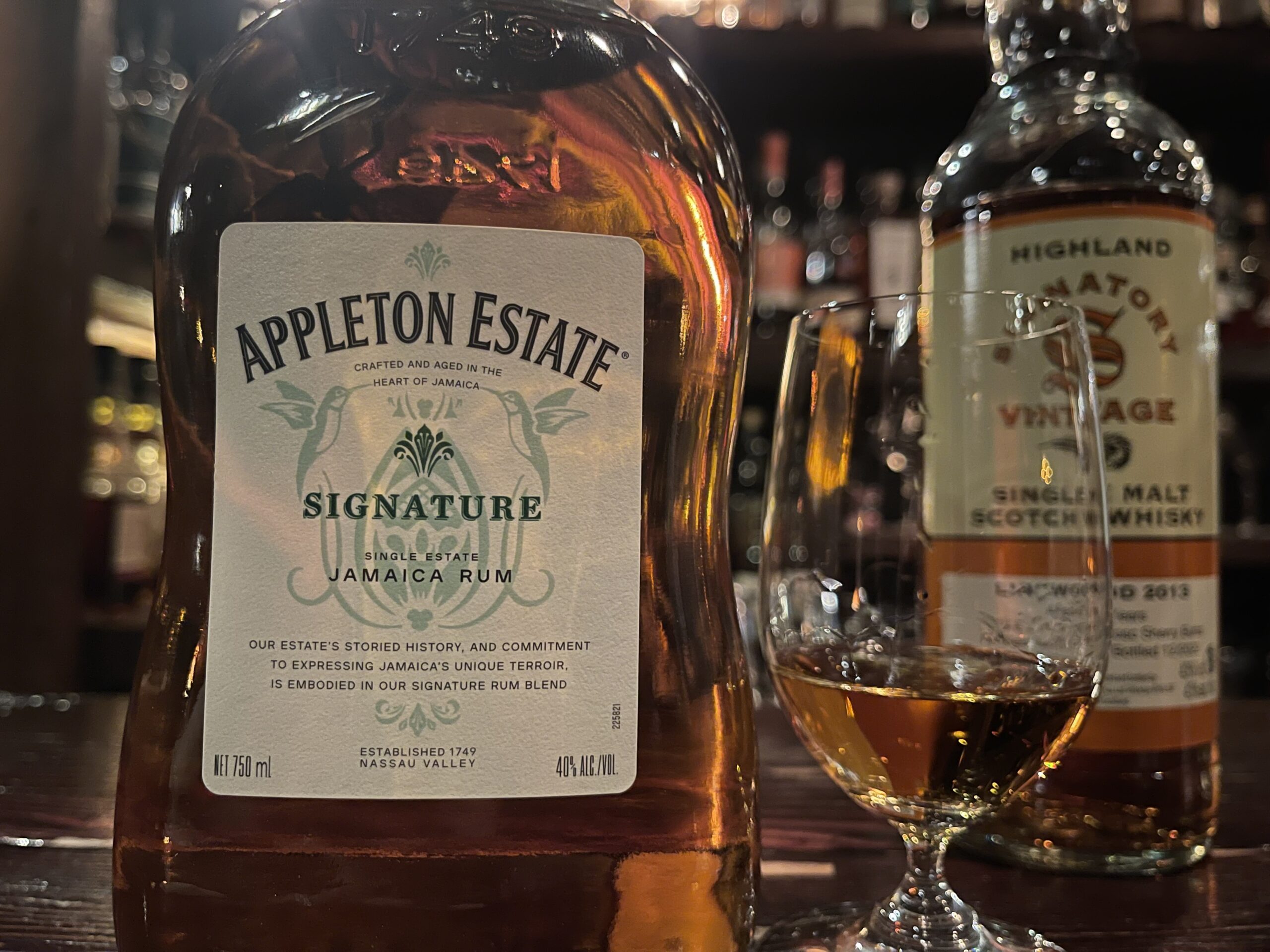 APPLETON ESTATE アプルトンエステート　ジャマイカラム　3本セット アプルトンエステート ラム、割って飲むよりロングカクテル向け