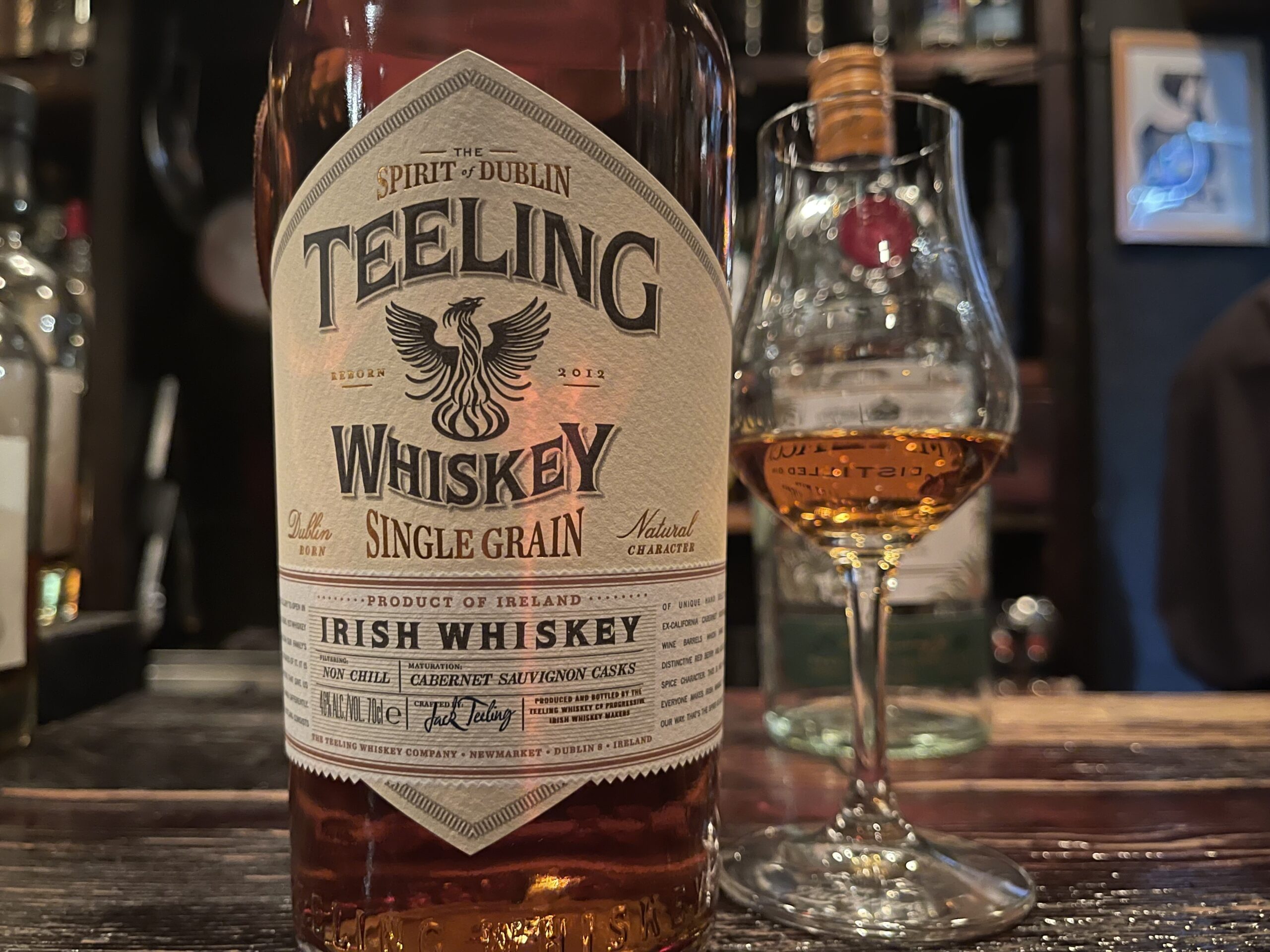 ティーリング シングルグレーン：カベルネ樽熟成が生む、予想外の甘い